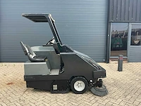2006 karcher powerbosch sw6 zelfrijdende veegmachine - afbeelding 12 van  31