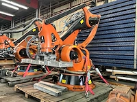 2006 kuka kr 100-2 pa 4-assige robotarm - afbeelding 1 van  10