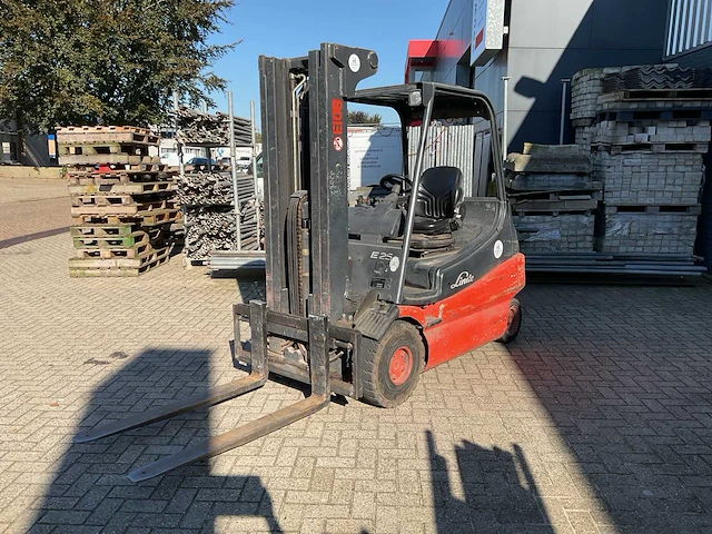 2006 linde e25 vorkheftruck - afbeelding 7 van  14