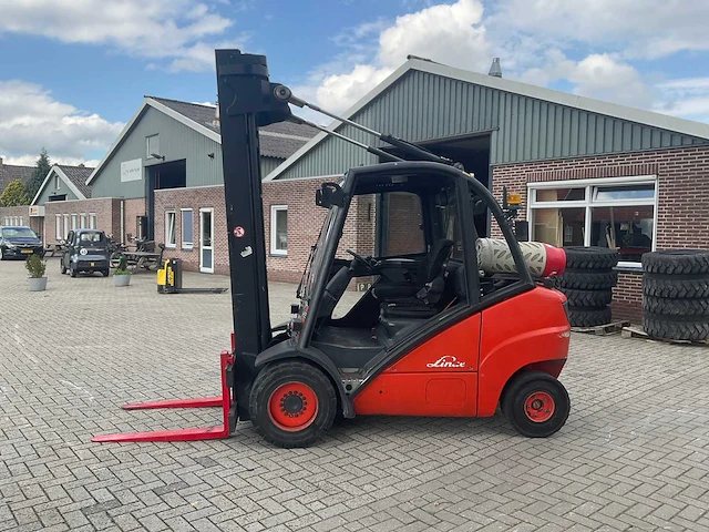 2006 linde h 35 t vorkheftruck - afbeelding 1 van  10