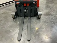 2006 linde r16hd reach truck - afbeelding 7 van  12
