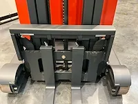 2006 linde r16hd reach truck - afbeelding 8 van  12