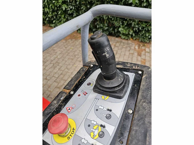 2006 manitou 100vjr hoogwerker - afbeelding 10 van  13