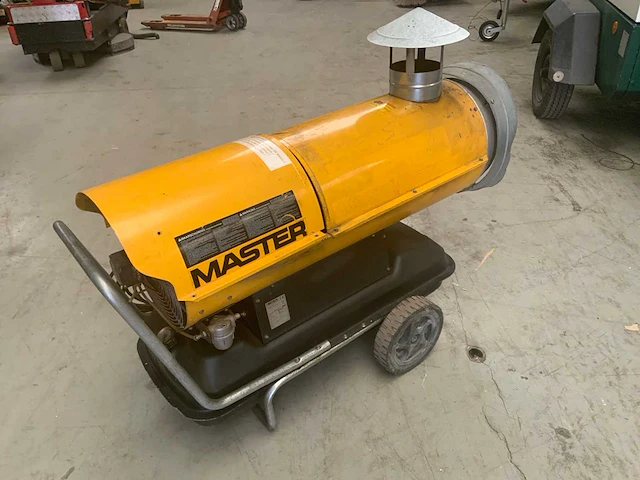 2006 master bv 110e indirecte diesel heater - afbeelding 1 van  10