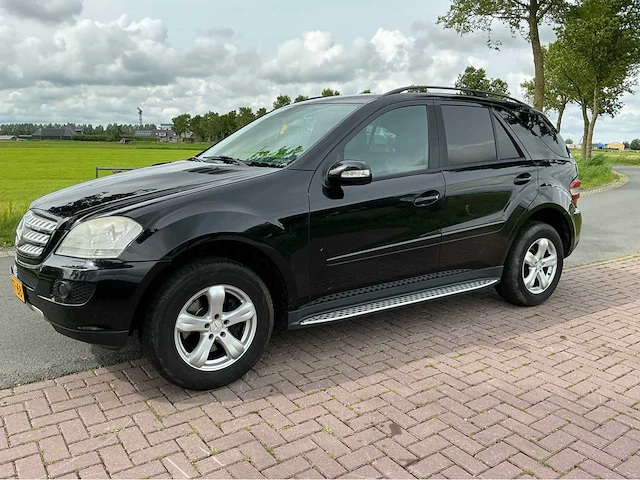 2006 mercedes-benz m-klasse 280 cdi bedrijfswagen - afbeelding 12 van  26