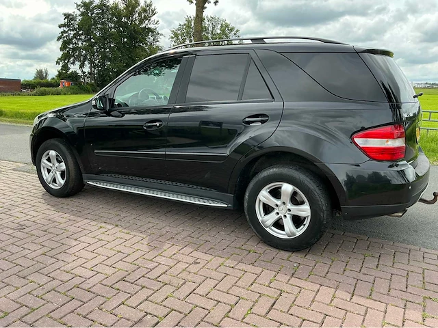 2006 mercedes-benz m-klasse 280 cdi bedrijfswagen - afbeelding 24 van  26