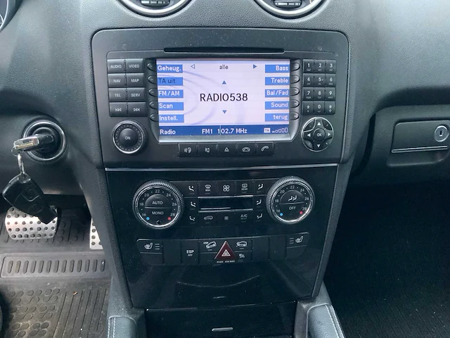 2006 mercedes-benz m-klasse ml 500 personenauto - afbeelding 9 van  24