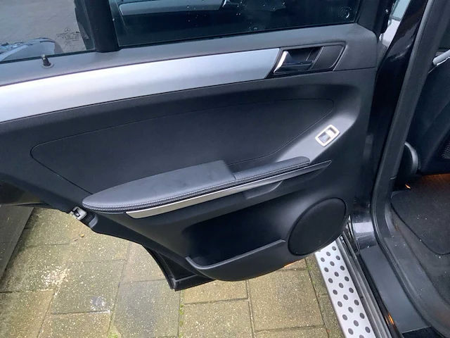 2006 mercedes-benz m-klasse ml 500 personenauto - afbeelding 13 van  24