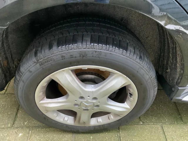 2006 mercedes-benz m-klasse ml 500 personenauto - afbeelding 14 van  24