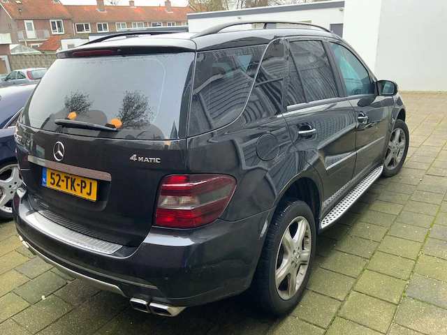 2006 mercedes-benz m-klasse ml 500 personenauto - afbeelding 20 van  24