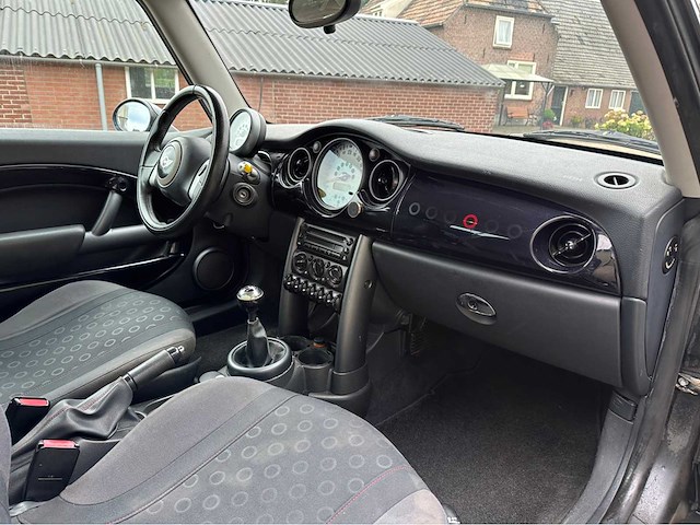 2006 mini cooper personenauto - afbeelding 4 van  30