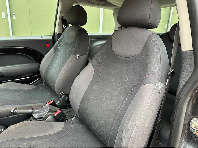 2006 mini cooper personenauto - afbeelding 8 van  30
