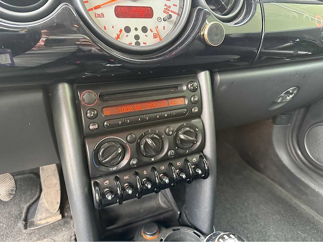 2006 mini cooper personenauto - afbeelding 13 van  30