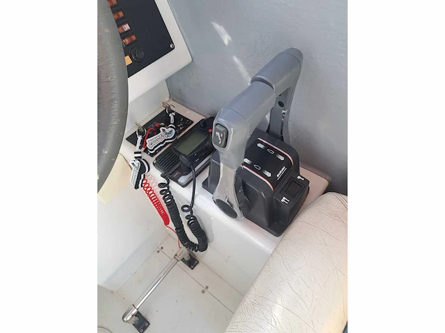 2006 nadar g 25 ribboot inclusief 2x 140 pk suzuki - afbeelding 7 van  20