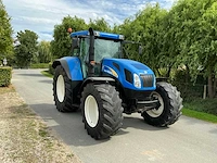 2006 new holland tvt145 vierwielaangedreven landbouwtractor - afbeelding 2 van  42