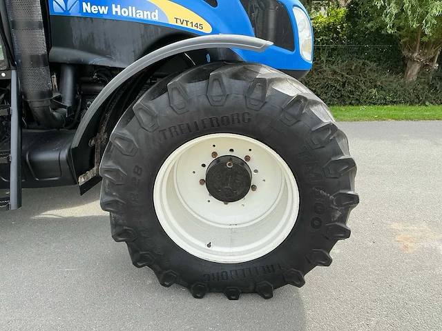 2006 new holland tvt145 vierwielaangedreven landbouwtractor - afbeelding 15 van  42