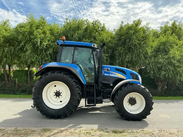 2006 new holland tvt145 vierwielaangedreven landbouwtractor - afbeelding 41 van  42