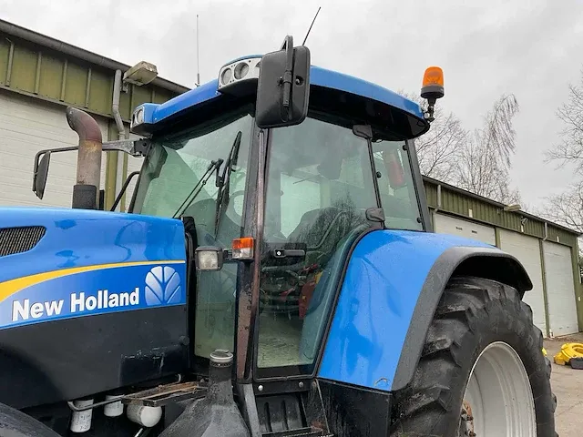 2006 new holland tvt195 vierwielaangedreven landbouwtractor - afbeelding 27 van  31