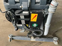 2006 nilfisk ba410 schrob- zuigmachine - afbeelding 12 van  12