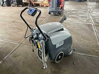 2006 nilfisk ba410 schrob- zuigmachine - afbeelding 7 van  13