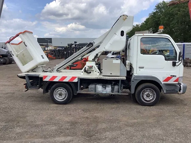 2006 nissan cabstar 32.10 bedrijfswagen - afbeelding 19 van  22