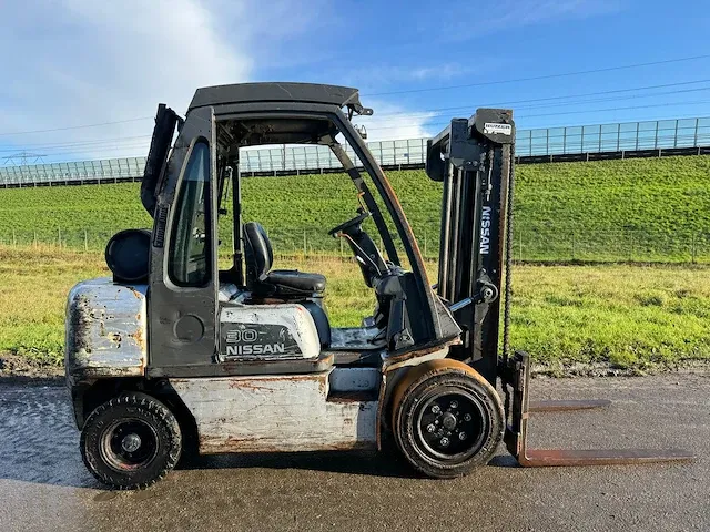 2006 nissan ugd02a30po vorkheftruck - afbeelding 5 van  8
