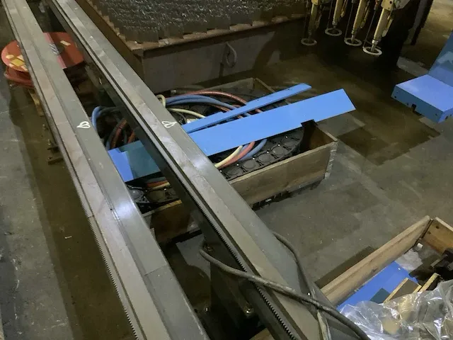 2006 oerlicon 30 hpc autogeen brandsnijmachine - afbeelding 11 van  13