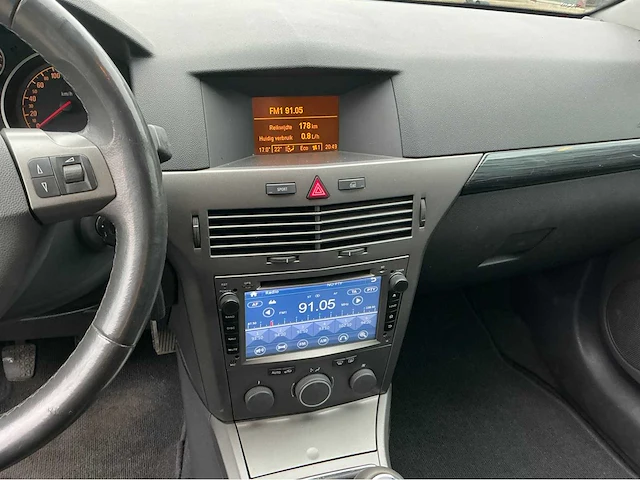2006 opel astra gtc personenauto - afbeelding 6 van  22
