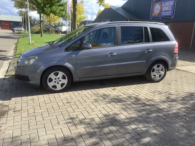2006 opel zafira 2.2 executive personenauto - afbeelding 1 van  15