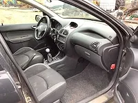 2006 peugeot 206 personenauto - afbeelding 9 van  24