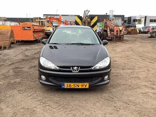 2006 peugeot 206 personenauto - afbeelding 23 van  24