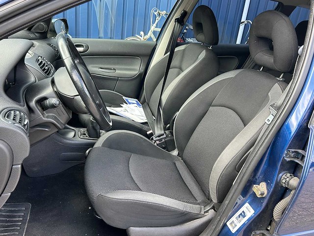 2006 peugeot 206 sw 1.6-16v air-line 3 personenauto - afbeelding 18 van  21