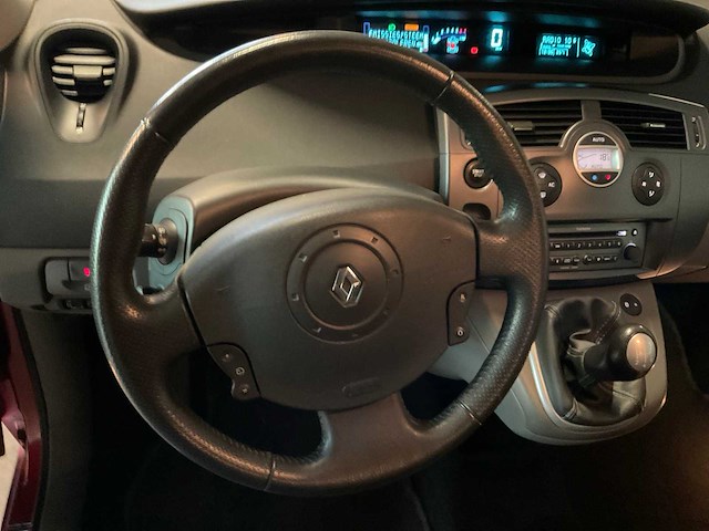 2006 renault scénic 1.6 16v personenauto - afbeelding 15 van  37