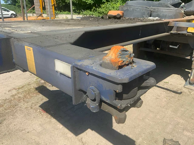 2006 renders roc 12.30 oplegger containerchassis - afbeelding 10 van  22