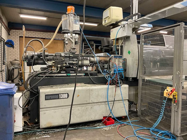 2006 sandretto nove hp 230 spuitgietmachine - afbeelding 19 van  23