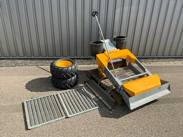 2006 scam-rapid ch2003 zandreiniger - afbeelding 11 van  16