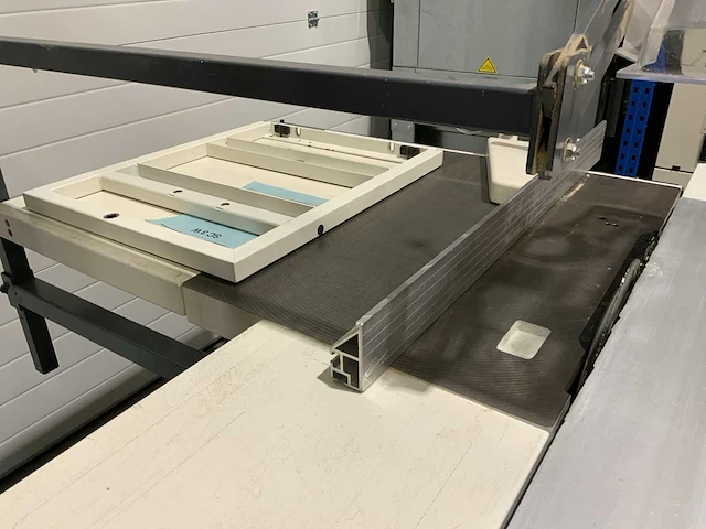 2006 scm mini max sc3w formaatcirkelzaagmachine - afbeelding 3 van  15
