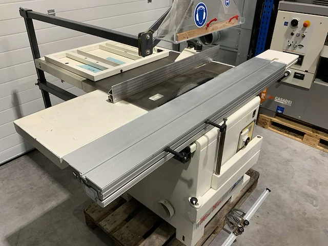 2006 scm mini max sc3w formaatcirkelzaagmachine - afbeelding 10 van  15