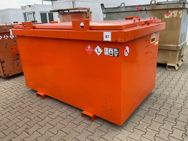2006 steenbergen cie 300 brandstof opslagtank - afbeelding 1 van  7