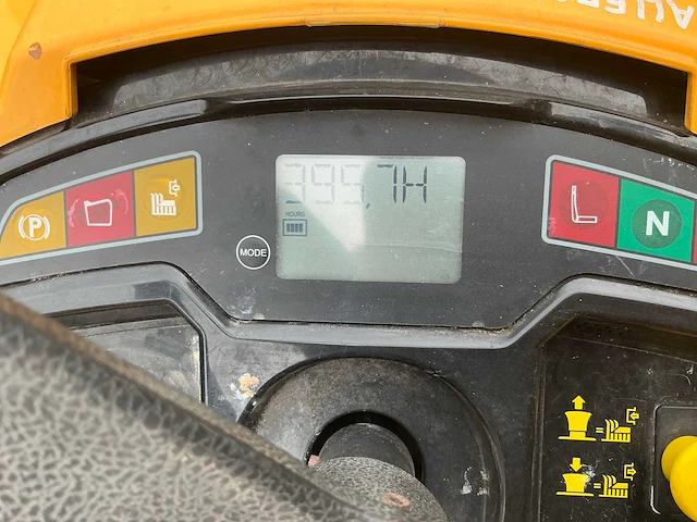 2006 tiga ts 102 hydro zitmaaier - afbeelding 4 van  18