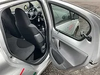 2006 toyota aygo 1.0 personenauto - afbeelding 6 van  36