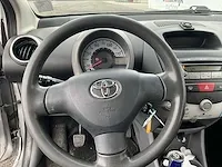 2006 toyota aygo 1.0 personenauto - afbeelding 16 van  36