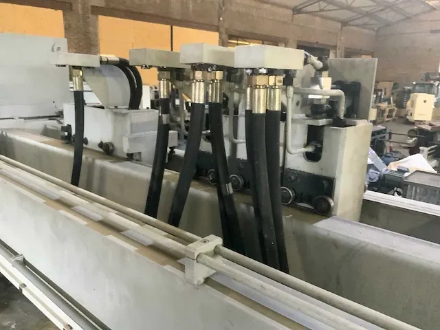 2006 trennjaeger pmc 12 cirkelzaagmachine - afbeelding 19 van  21