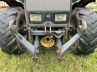 2006 valtra 8150-4 vierwielaangedreven landbouwtractor - afbeelding 32 van  45