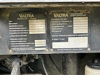2006 valtra 8150-4 vierwielaangedreven landbouwtractor - afbeelding 40 van  45