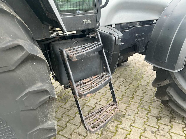 2006 valtra t140-4 vierwielaangedreven landbouwtractor - afbeelding 2 van  29