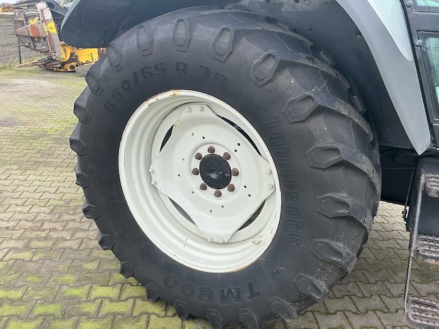 2006 valtra t140-4 vierwielaangedreven landbouwtractor - afbeelding 29 van  29