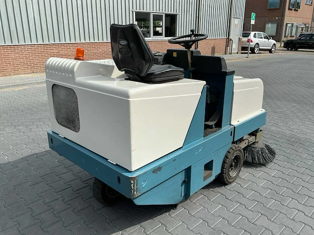 2006 verhagen leiden 1550 zelfrijdende veegmachine - afbeelding 15 van  19