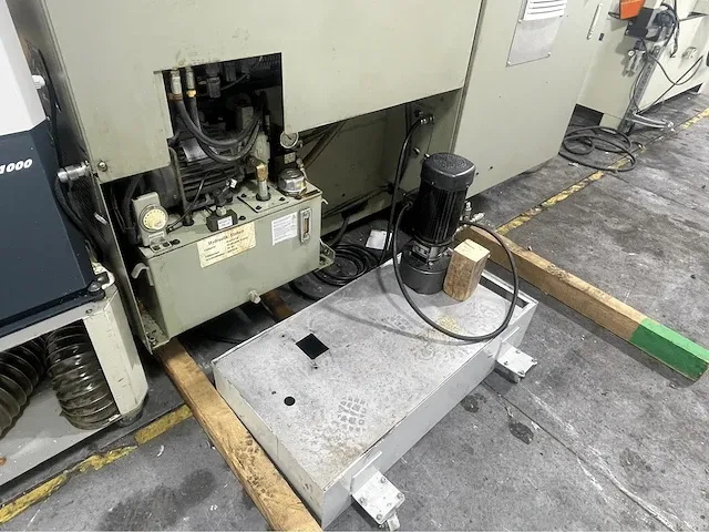 2006 victor vtplus-20 cnc draaibank - afbeelding 18 van  19