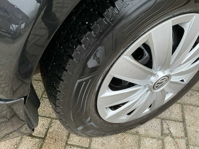 2006 volkswagen caravelle 2.5 tdi 340 trend.dc bedrijfswagen - afbeelding 33 van  33